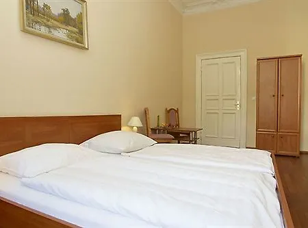 Szálloda Eden Am Zoo 3*