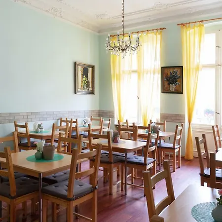 Hotell Eden Am Zoo Berlin
