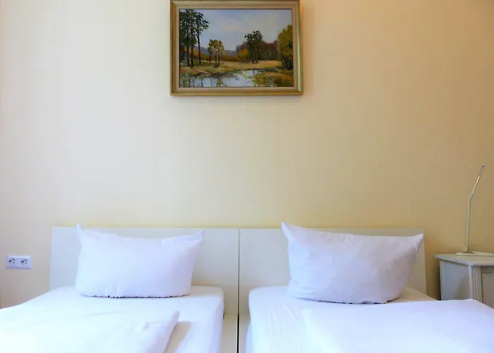 Eden Am Zoo Hotell 3*