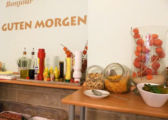 Hotell Eden Am Zoo 3*