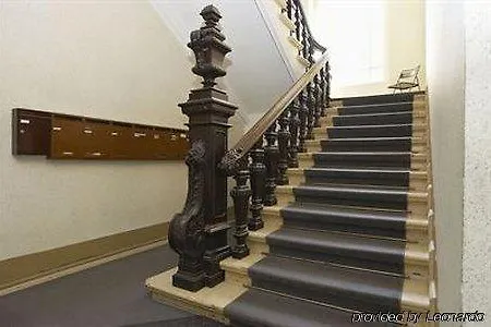 Eden Am Zoo Hotel 3*